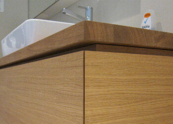 Unterbaumöbel aus Eiche in Münsingen Unterbaumöbel aus Eiche in Münsingen