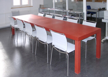 Tisch und Tischfüsse aus MDF druchgefärbt, Bern Tisch und Tischfüsse aus MDF druchgefärbt, Bern