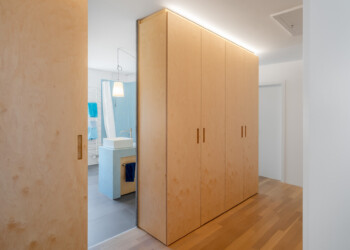 Schränke in Wabern Schränke in Wabern Die Schränke sind hier auch die Umgrenzung des neuen Badezimmers