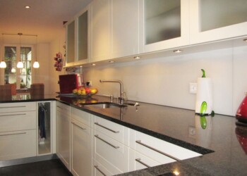 Wohnküche Bauernhaus in Stettlen Wohnküche Bauernhaus in Stettlen