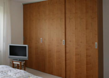 Schrank in Köniz Schrank in Köniz