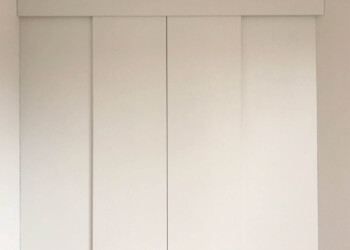 Begehbarer Schrank in Bern Begehbarer Schrank in Bern geschlossen, mit gewölbter Decke