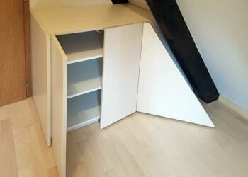 Schrank am Neuenburgersee Schrank am Neuenburgersee Dachschräge Schrank optimiert