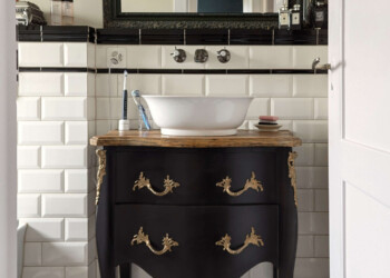 Waschtischunterbau in Bern-West gold verzierung becken originell